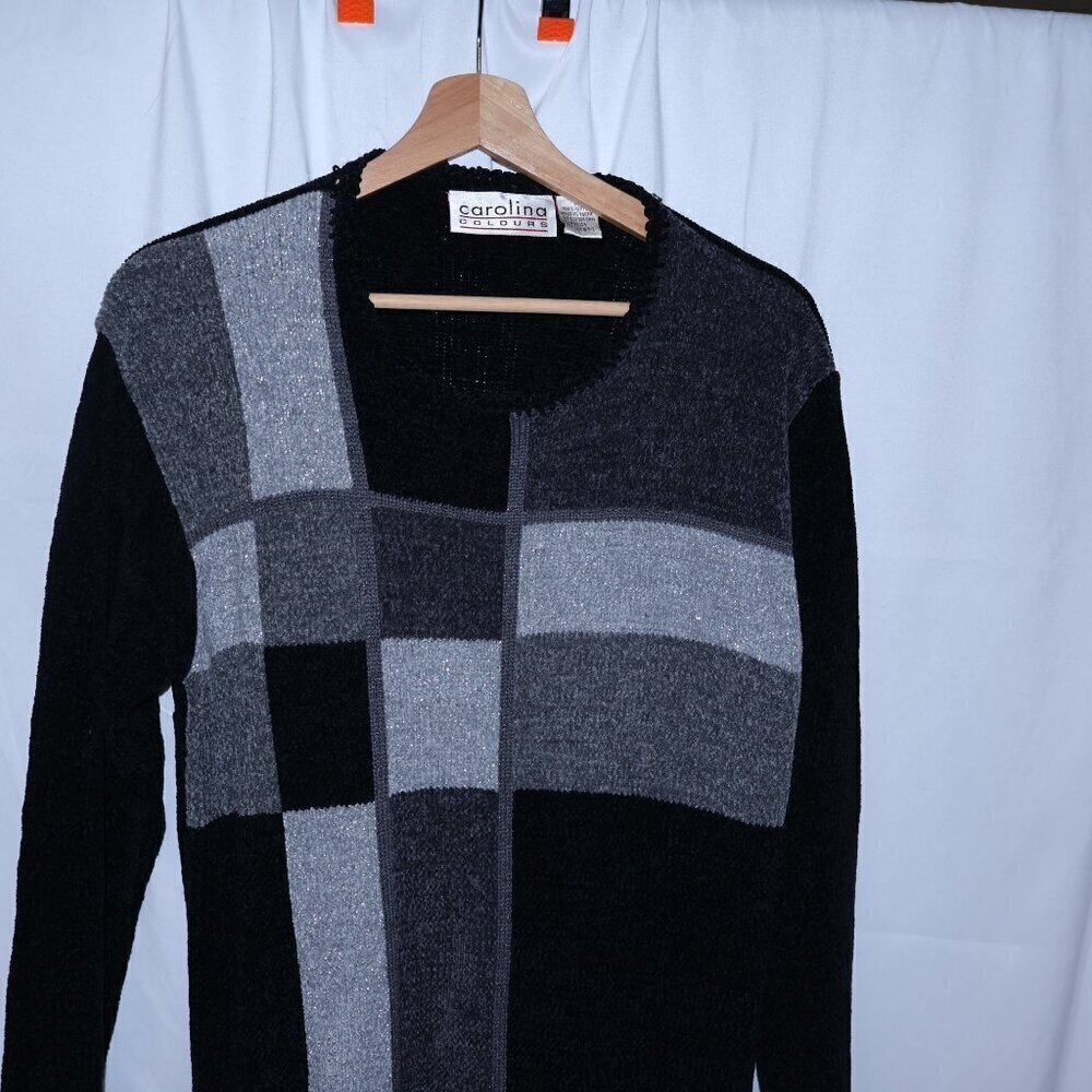 Carolina Colors Black Silver Gray Sweater Size Medium Acrylic - Picture 11 of 16